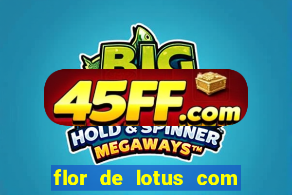 flor de lotus com lua tatuagem